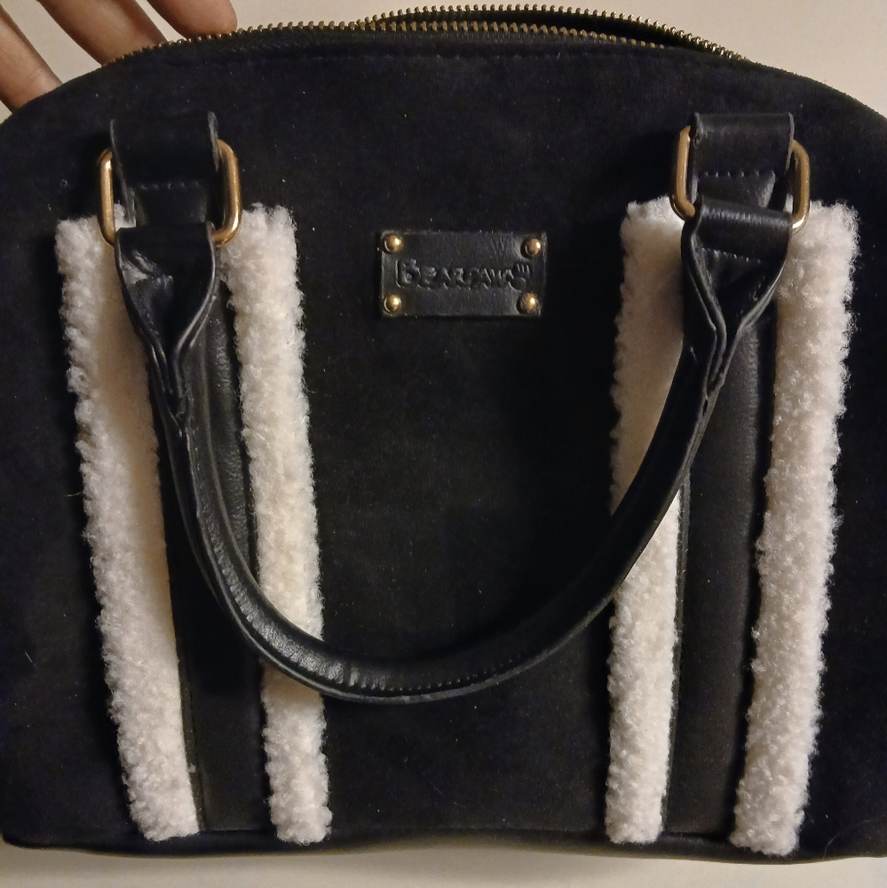 Bearpaw black and white purse
